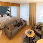 Postmaster Hotel