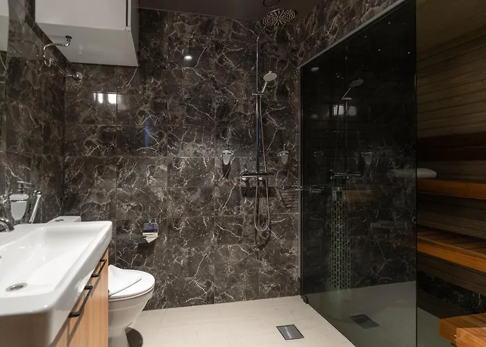 Postmaster 4* Рованиеми